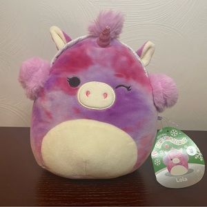 ~*rare*~ Lola squishmallow